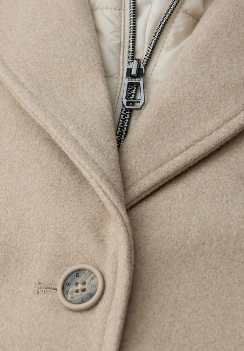 Manteau beige avec insert doudoune amovible – Image 4