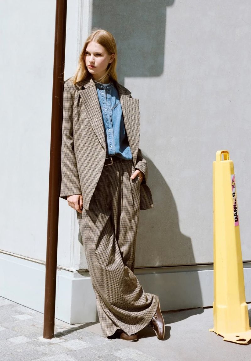 Pantalon tailleur pied-de-poule beige AYEN – Grace & Mila – Image 9
